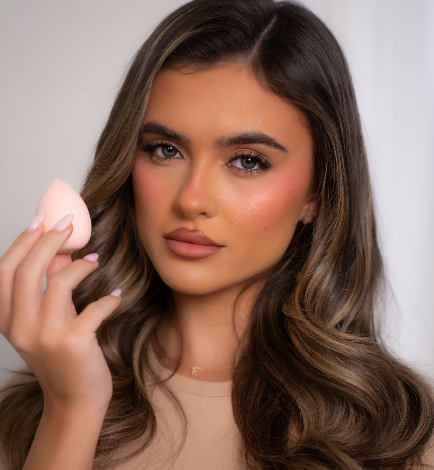 Tintt Precision Blending Sponge